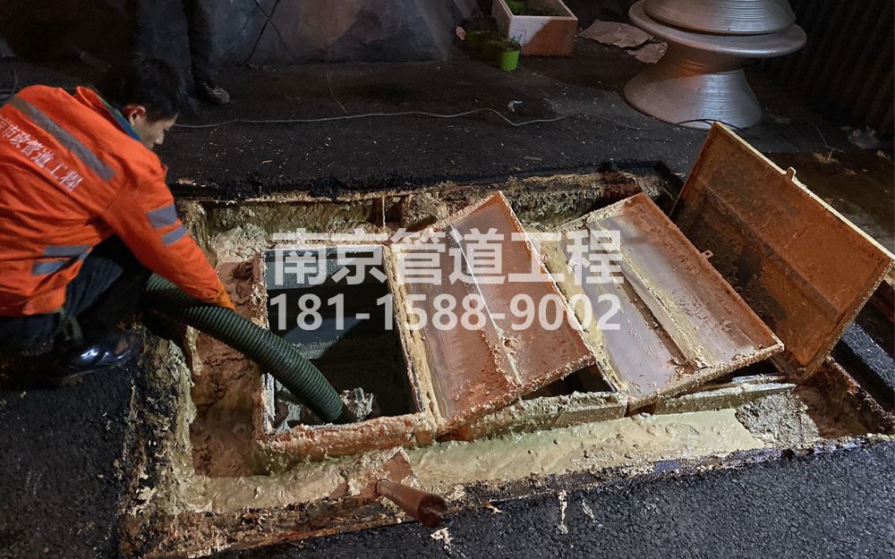 276仙鹤山庄饭店隔油池清理